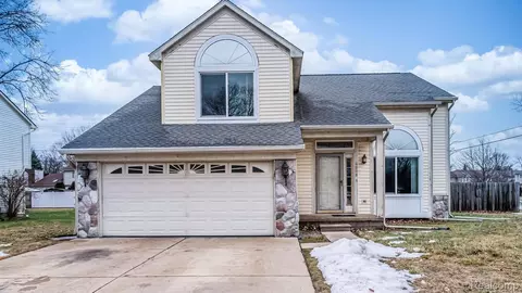 6008 Carnegie St, Romulus, MI 48174 photo 1