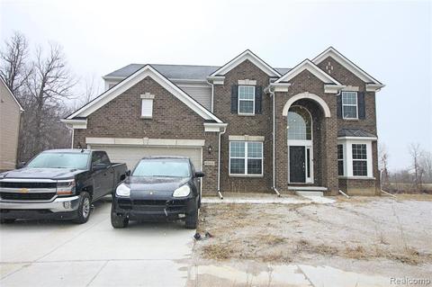 49406 Clavell Dr, Macomb, MI 48044 photo 1