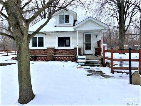29601 King Rd, Romulus, MI 48174 photo 1