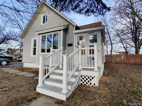 4347 Elizabeth St, Wayne, MI 48184 photo 1