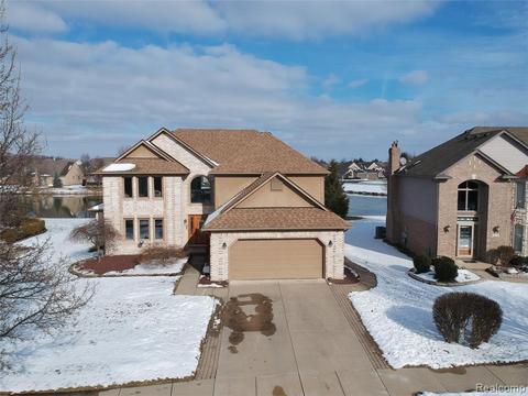 52280 Cedar Mill Dr, Macomb, MI 48042 photo 1