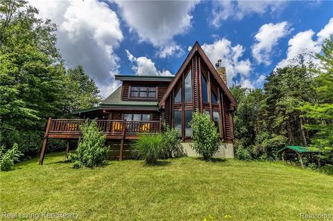 5517 Phillips Rd, Clifford, MI 48727 photo 1