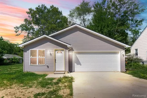 20439 Macarthur, Redford, MI 48240