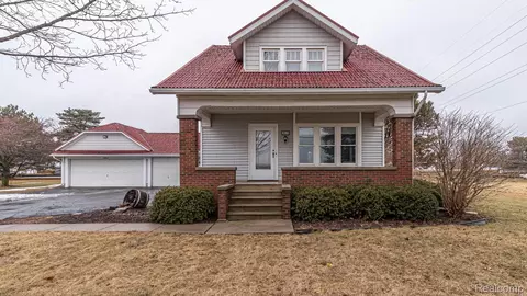 863 Bemis Rd, Saline, MI 48176 photo 1