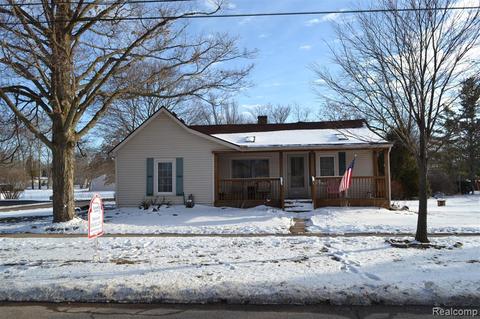 212 E Washington St, Vernon, MI 48476 photo 1