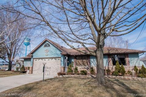 840 Ruskin, Algonac, MI 48001 photo 1