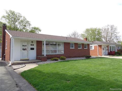 36807 Greenbush Rd, Wayne, MI 48184 photo 1