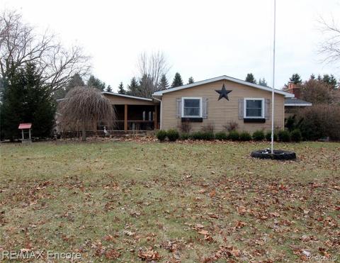 11054 E Stanley Rd, Davison, MI 48423 photo 1