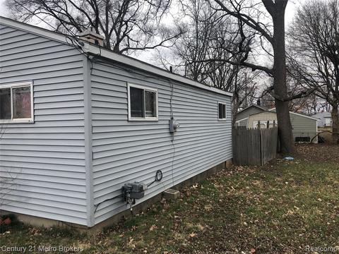 706 Simcoe Ave, Flint, MI 48507 photo 1