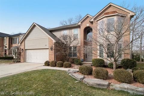 367 Jonathan Dr, Rochester Hills, MI 48307 photo 1