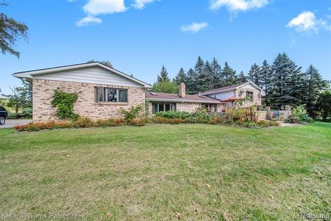 727 E Romeo Rd, Leonard, MI 48367 photo 1