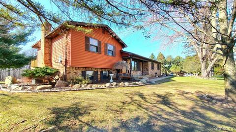 17600 Gregory Rd, Gregory, MI 48137 photo 1