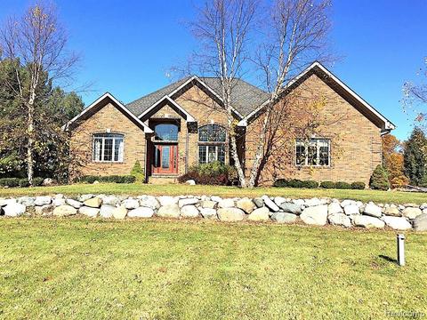 6654 Rattle Run Rd, St. Clair, MI 48079 photo 1