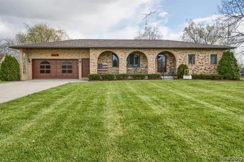8019 Potter Rd, Flushing, MI 48433 photo 1