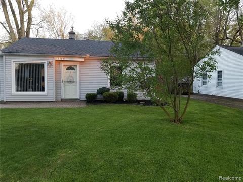 37061 Bendix St, Wayne, MI 48184 photo 1