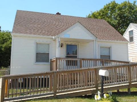 5144 Winifred St, Wayne, MI 48184 photo 1