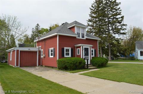 447 Ruskin, Algonac, MI 48001 photo 1