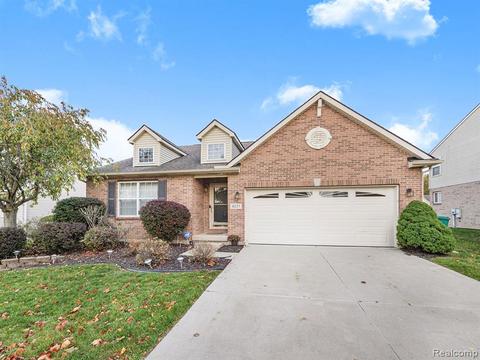 16237 Eastwind St, Romulus, MI 48174 photo 1