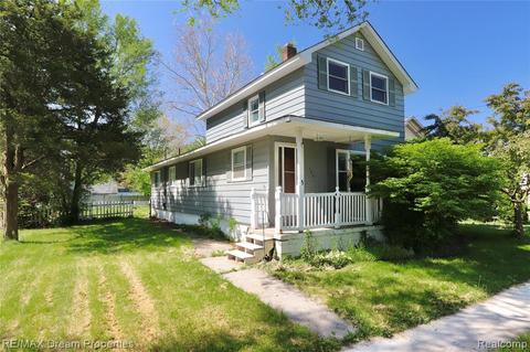 633 Monroe St, Carleton, MI 48117 photo 1