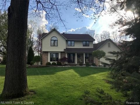 5327 Jaime Ln, Flushing, MI 48433 photo 1