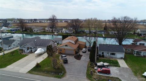 6363 Dyke Rd, Clay, MI 48001 photo 1