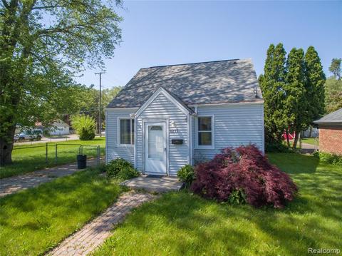 8211 Studebaker Dr, Warren, MI 48089 photo 1