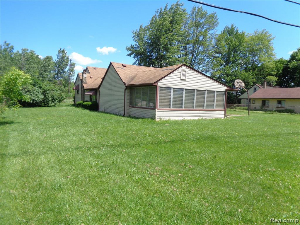38595 Van Born Rd, Romulus, MI 48174 MLS 2200040533