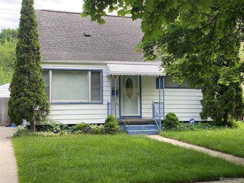 1405 Raspberry Ln, Flint, MI 48507 photo 1