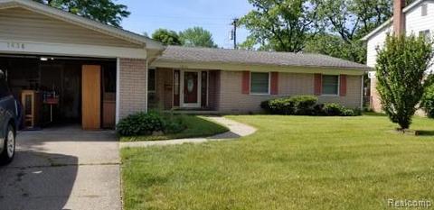 1636 E Otis Ave, Hazel Park, MI 48030 photo 1