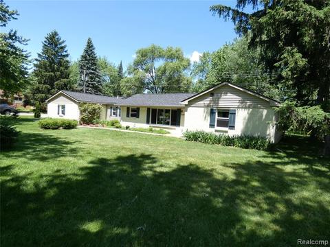 32460 6 Mile Rd Livonia Mi 48152 1 Photos Mls 2200043539 Movoto 32460 6 Mile Rd Livonia Mi 48152 1 Photos Mls 2200043539 Movoto