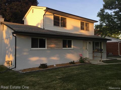 1700 Castleton Dr, Troy, MI 48083 photo 1