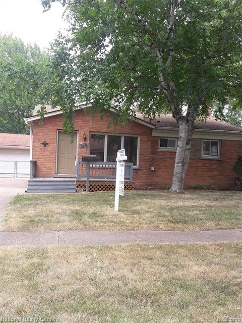 31670 Taft St, Wayne, MI 48184 photo 1