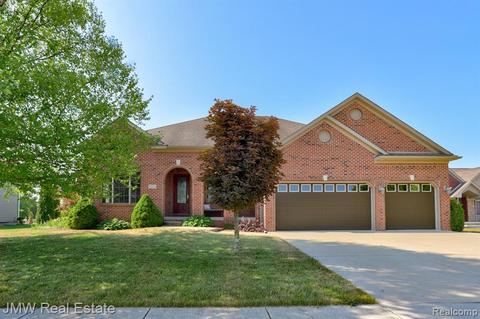 9012 Championship Dr, Davison, MI 48423 photo 1