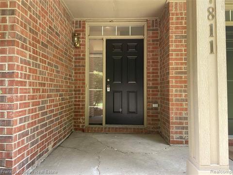 47811 Ormskirk Dr, Canton, MI 48188 photo 1