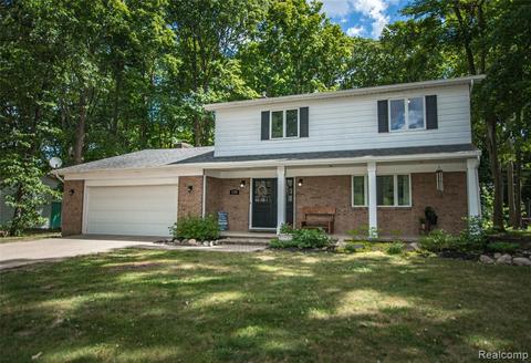 2254 Hermitage Dr, Davison, MI 48423 photo 1
