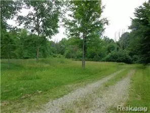 50829 Warren, Canton, MI 48187