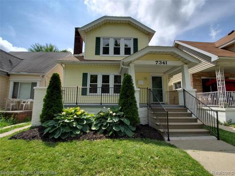 7341 Maple St, Dearborn, MI 48126 photo 1