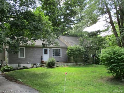 8172 E Carpenter Rd, Davison, MI 48423 photo 1