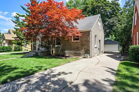 357 S Marias Ave, Clawson, MI 48017 photo 1