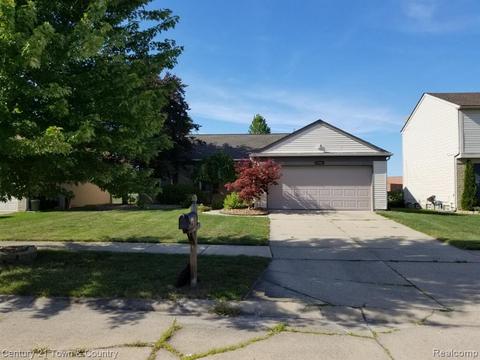 17445 Yaneev Dr, Macomb, MI 48044 photo 1