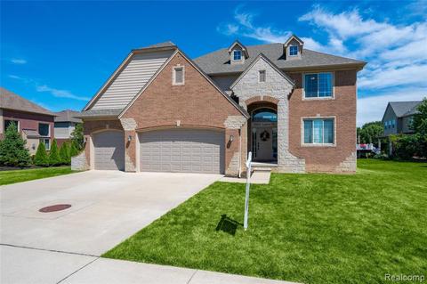 45802 Andrew Dr, Macomb, MI 48044 photo 1