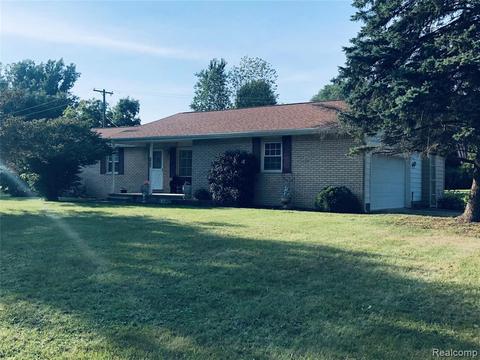 144 Keddle Rd, Howell, MI 48843 photo 1