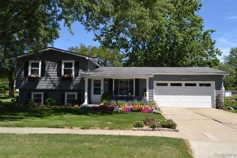 509 Autumn Dr, Flushing, MI 48433 photo 1