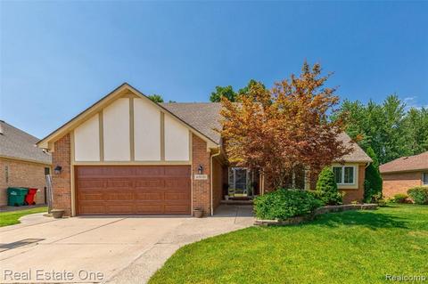 48631 Boardwalk Dr, Macomb, MI 48044 photo 1