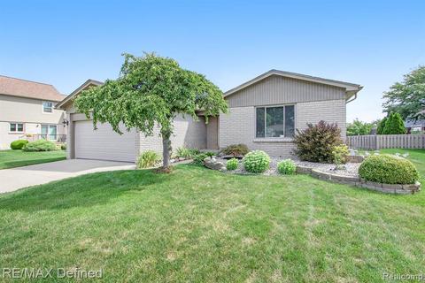 48228 Valley Forge Dr, Macomb, MI 48044 photo 1