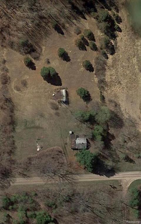 6370 Derby Rd, Applegate, MI 48401 photo 1