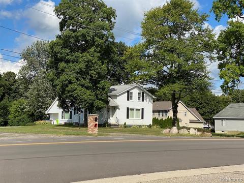 4301 Ormond Rd, White Lake, MI 48383 photo 1