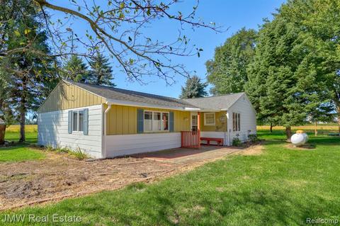 8201 Ormes Rd, Vassar, MI 48768 photo 1