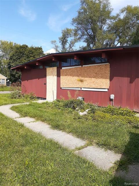 3914 Leerda St, Flint, MI 48504 photo 1