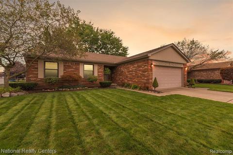15700 Winterpark Dr, Macomb, MI 48044 photo 1